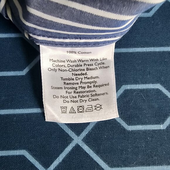 Eddie Bauer Men's Pinstripe Long Sleeve Button Down Shirt XL - Picture 4 of 4